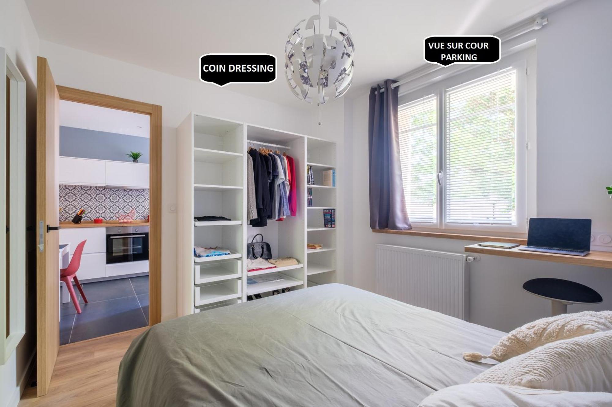 Appart 3 Suites-Chaque Suite Avec Sdo Wc Privatifs - Cuisine Commune 타쌍라데미룬 외부 사진