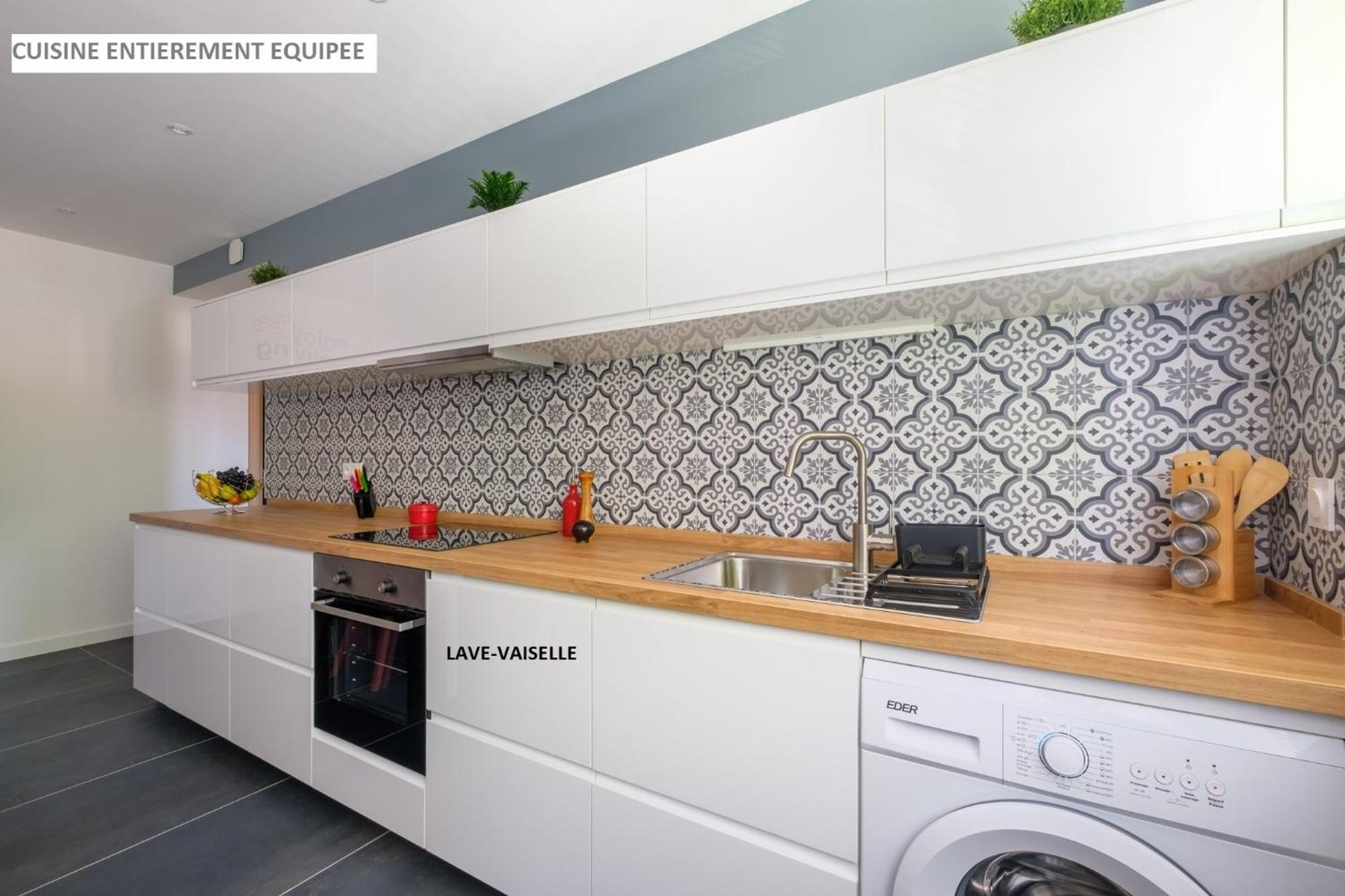 Appart 3 Suites-Chaque Suite Avec Sdo Wc Privatifs - Cuisine Commune 타쌍라데미룬 외부 사진